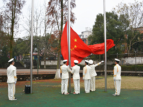 勿忘國恥 振興中華——我校舉行國家公祭日升旗儀式（1）.JPG